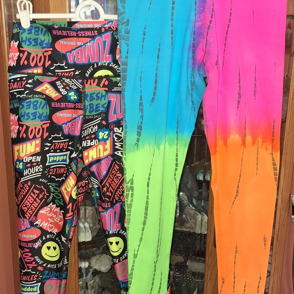 Zumba Fitness Kids Neon Graphic Leggings - Pink, Orange, Blue, Green - Picture 5 of 16